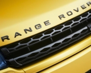 Land Rover Evoque Sicilian Yellow (10)