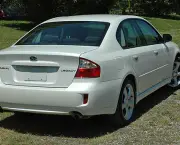subaru-legacy-sedan-4