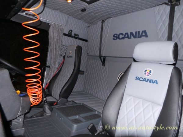 Interior da Scania 143