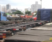 Caminhões Abandonados no Porto de Santos (9)