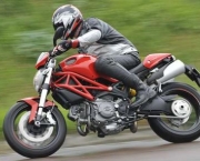 Ducati Monster 796 (13)