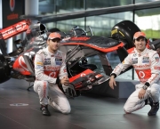 Escuderia McLaren (16)
