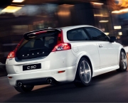 volvo-c30-white-4