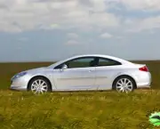 peugeot-407-coupe-2010-4