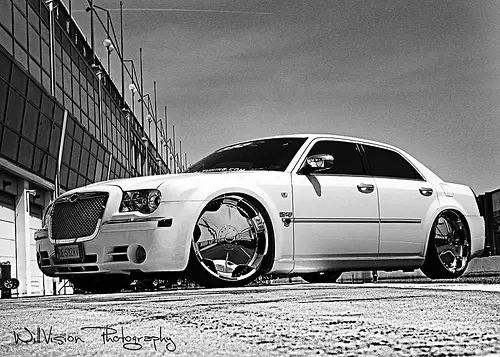 Chrysler 300C Dub no Auto Esporte